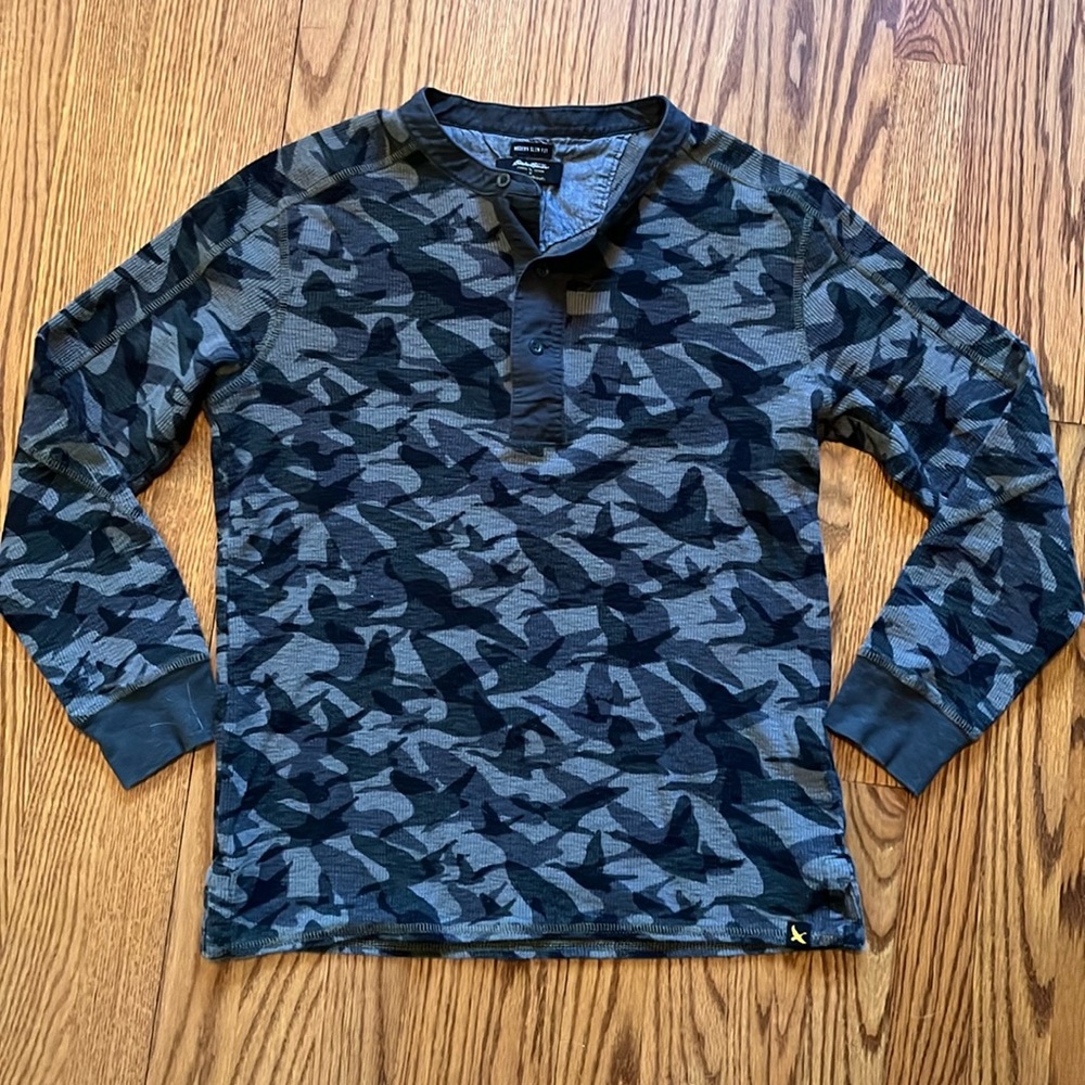 Eddie Bauer Limited Edition Men’s Medium Duck Hunting Henley Waffle Shirt EUC